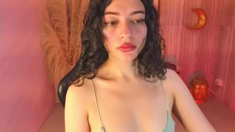 Snapshot of valkiria_ardent_s chatting on November 18, 1:15 pm Valkiria online show from November 18, 1:15 pm