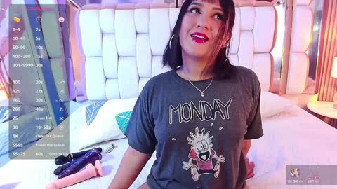 Snapshot of valkiria_moore chatting on February 1, 8:05 pm Valkiria moore online show from February 1, 8:05 pm