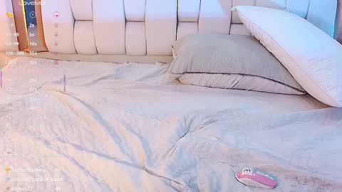 Snapshot of valkiria_moore chatting on February 17, 7:10 pm Valkiria moore online show from February 17, 7:10 pm