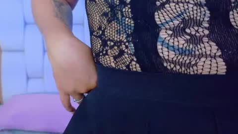 Snapshot of valkiria_moore chatting on October 12, 7:35 pm Valkiria moore online show from October 12, 7:35 pm