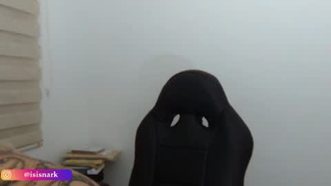 Snapshot of valkyriarose chatting on October 8, 12:08 am Isis online show from October 8, 12:08 am