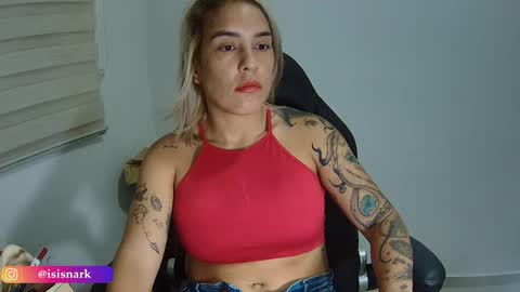 Snapshot of valkyriarose chatting on October 19, 1:06 am Isis online show from October 19, 1:06 am