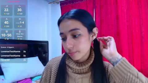 Snapshot of vallery_evanss chatting on October 11, 8:40 pm Taty independent account online show from October 11, 8:40 pm