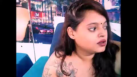 Snapshot of valleyval chatting on January 10, 9:55 am indianvalvet priya is back online show from January 10, 9:55 am