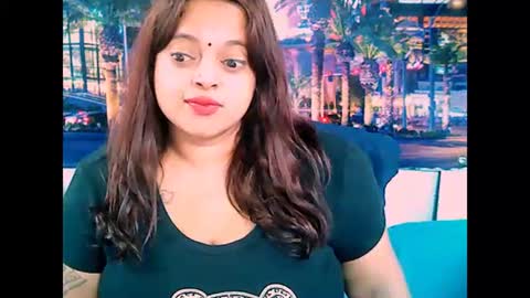 Snapshot of valleyval chatting on January 13, 6:16 am indianvalvet priya is back online show from January 13, 6:16 am