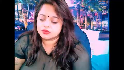 Snapshot of valleyval chatting on January 17, 12:42 pm indianvalvet priya is back online show from January 17, 12:42 pm