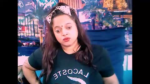 Snapshot of valleyval chatting on February 27, 6:29 am indianvalvet priya is back online show from February 27, 6:29 am