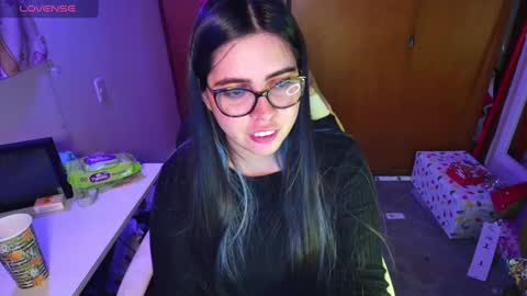 Im Violet online show from December 23, 2:02 am