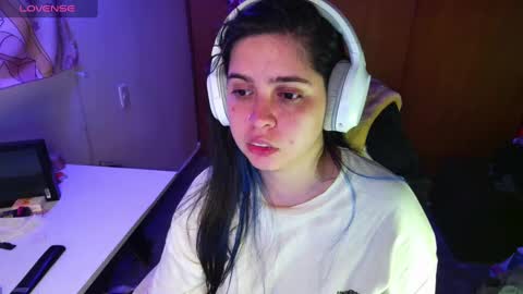 Im Violet online show from January 15, 8:51 am