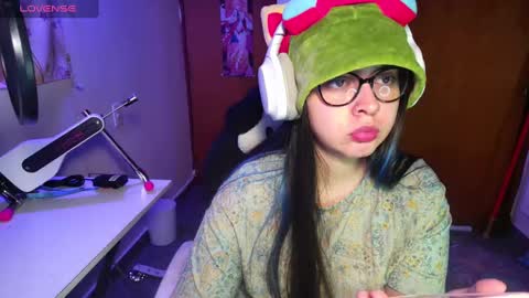 Im Violet online show from January 23, 11:36 pm