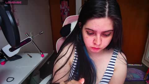 Im Violet online show from February 6, 11:54 am