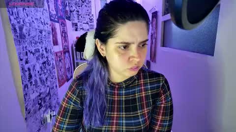 Im Violet online show from December 1, 2:38 am