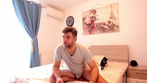 valyvalisimo online show from March 3, 6:03 pm