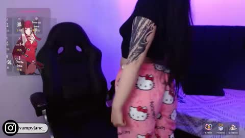 Snapshot of vammpyjane chatting on November 14, 12:53 am vammpyjane online show from November 14, 12:53 am