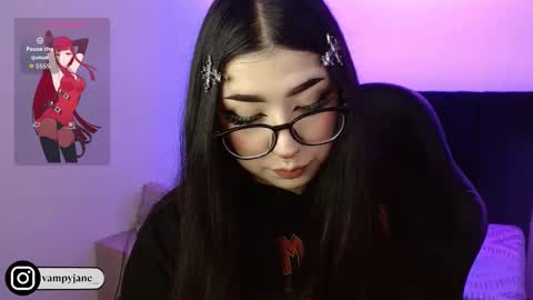 Snapshot of vammpyjane chatting on November 15, 2:31 am vammpyjane online show from November 15, 2:31 am