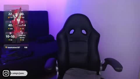 Snapshot of vammpyjane chatting on November 29, 5:10 am vammpyjane online show from November 29, 5:10 am