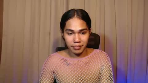 Snapshot of vampy_ebony_laxine chatting on October 28, 7:01 am vampy_ebony_laxine online show from October 28, 7:01 am