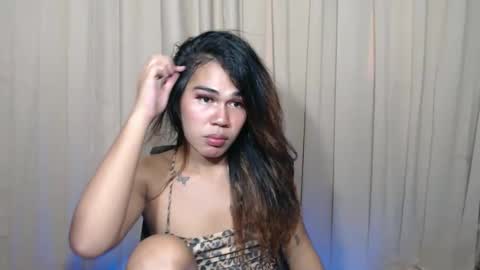 Snapshot of vampy_ebony_laxine chatting on November 12, 6:25 am vampy_ebony_laxine online show from November 12, 6:25 am