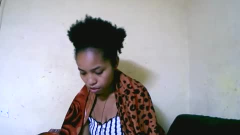 vanah344375 online show from October 6, 5:43 pm