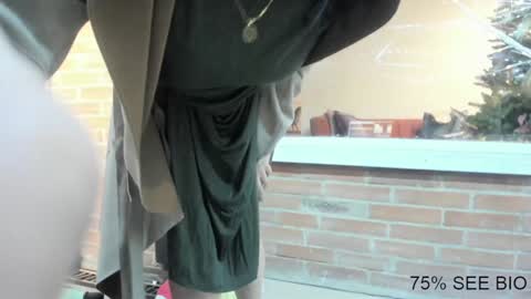 vanessa online show from December 24, 1:27 am