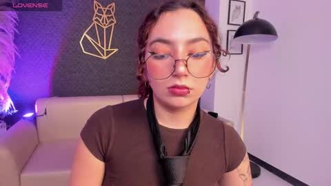 vane_vixen online show from November 26, 3:24 pm