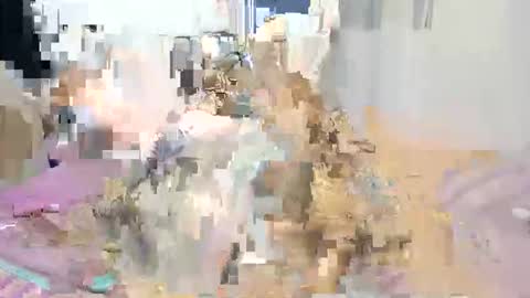 Snapshot of vanessa_fx chatting on December 14, 12:05 am Vanessa online show from December 14, 12:05 am