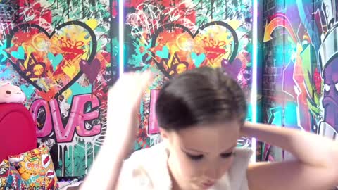  Vanessa  online show from October 27, 3:49 pm