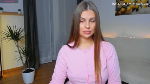 Snapshot of vanessa_moonn chatting on October 12, 1:54 pm vanessa_moonn online show from October 12, 1:54 pm