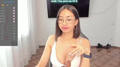 Snapshot of vanessa_sxy chatting on February 15, 8:22 am Vanessa online show from February 15, 8:22 am