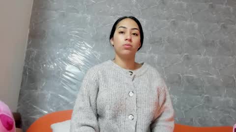 vanessaadol online show from February 11, 10:04 am