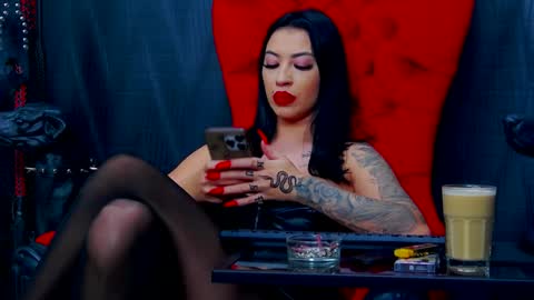 Miss Vanessa online show from January 12, 1:21 am