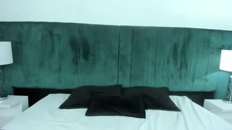 Snapshot of vanessaparis_ chatting on September 18, 8:44 pm Vanessa Sexy Paris online show from September 18, 8:44 pm