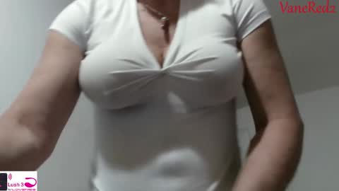 Vanesared2 online show from February 19, 11:36 pm