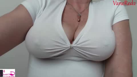 Vanesared2 online show from February 20, 7:08 pm