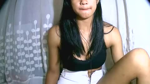 vanih27 online show from November 8, 8:29 pm