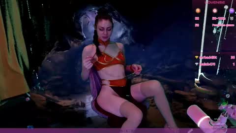 Snapshot of vanilla_skkye chatting on September 24, 2:04 am Skkye online show from September 24, 2:04 am