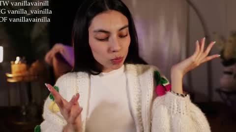 Snapshot of vanilla_velvet chatting on September 25, 1:42 am Annabet online show from September 25, 1:42 am