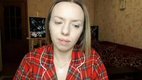 VanillaMuffin online show from February 11, 7:02 am