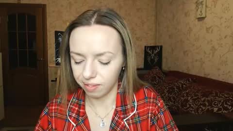 VanillaMuffin online show from February 18, 6:37 am