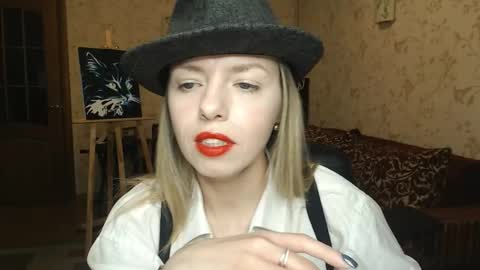 VanillaMuffin online show from February 27, 7:58 pm