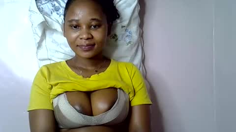 Snapshot of vanillavenus chatting on October 25, 10:59 pm vanillavenus online show from October 25, 10:59 pm