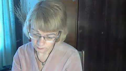 Snapshot of vanillaxcreamy chatting on January 8, 8:27 am Vanillaxcreamy online show from January 8, 8:27 am