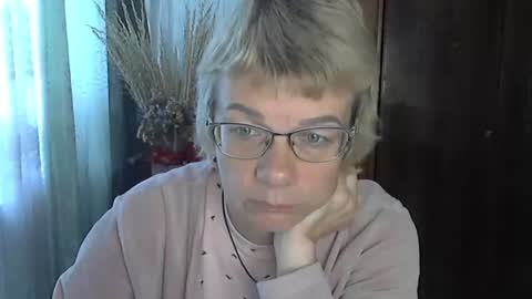 Snapshot of vanillaxcreamy chatting on October 18, 8:59 am Vanillaxcreamy online show from October 18, 8:59 am
