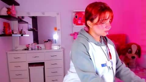 Vanesa online show from June 3, 8:03 pm