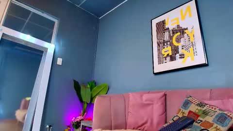 Vans Ross online show from March 5, 8:05 pm