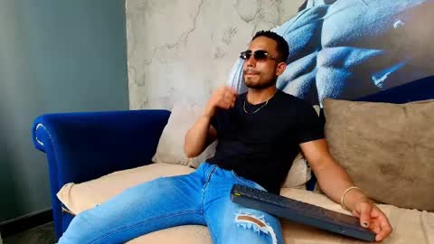 Vans Ross online show from March 30, 7:48 pm