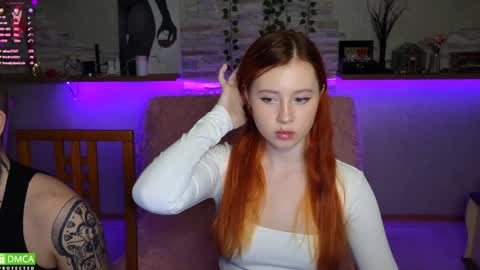 Snapshot of vasilisa_lik chatting on December 7, 3:19 pm Vasilisa lik online show from December 7, 3:19 pm