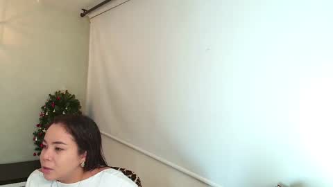 Victoria online show from November 29, 10:40 am