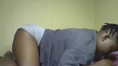 Vee tommy online show from December 13, 3:27 am