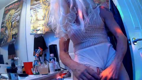 vegasmd online show from February 15, 4:14 am